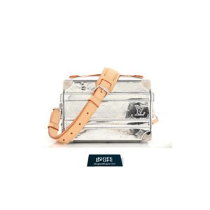 Handle Trunk Monogram Mirror - Silver