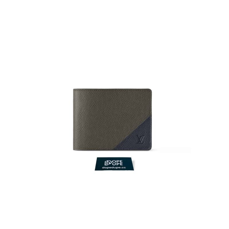 Multiple Wallet Two Colors of Taiga Cowhide - Green Navy (1)