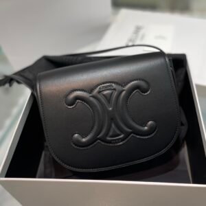 Folco Cuir Triomphe in Smooth  Calfskin