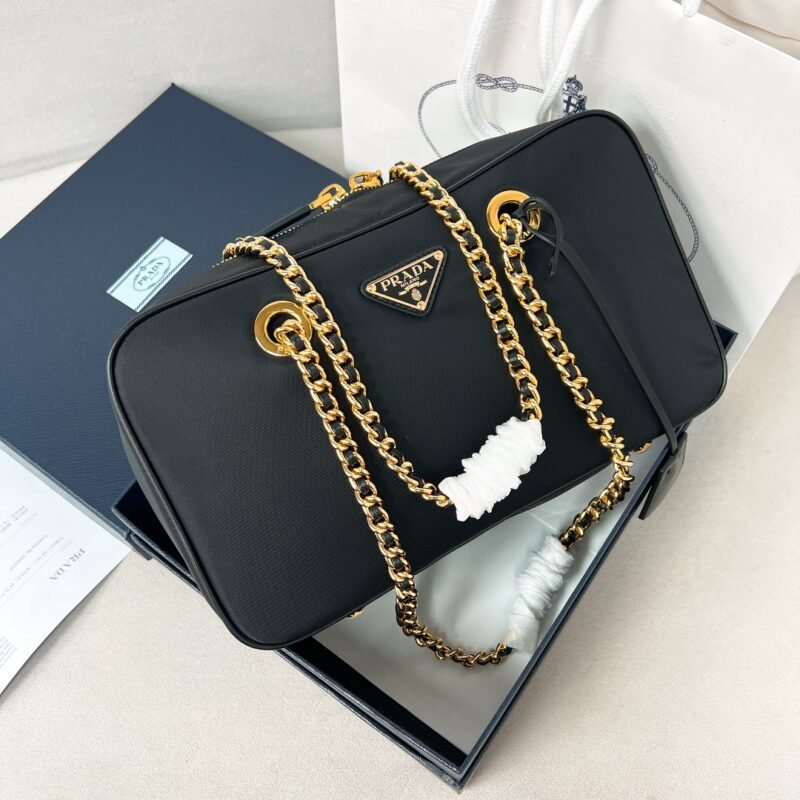 Re-Edition 1978 Medium Re-Nylon Saffiano Leather Chain Shoulder Bag - Black (1)