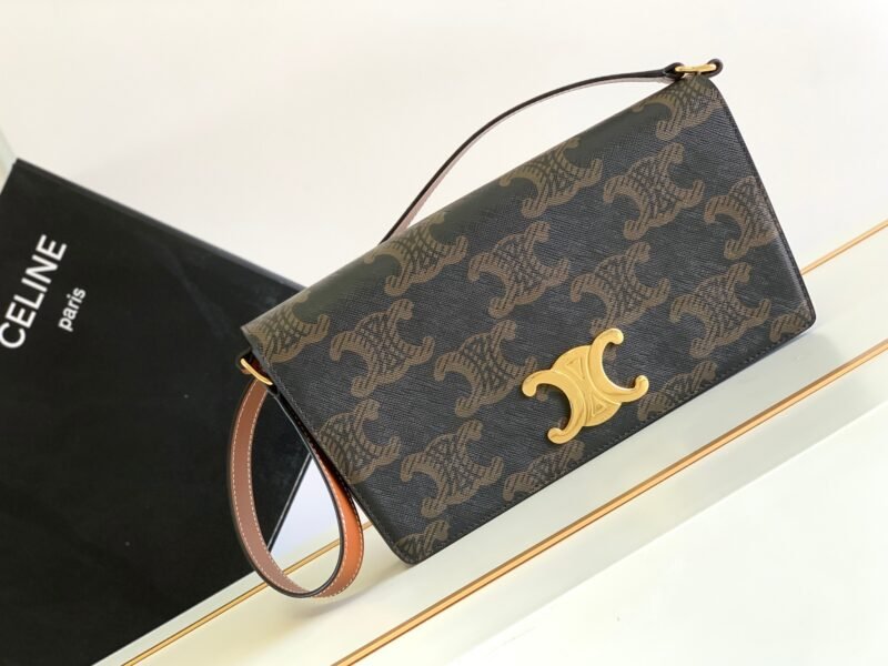 Trapeze Triomphe Bag in Canvas and Clafksin - Tan (1)