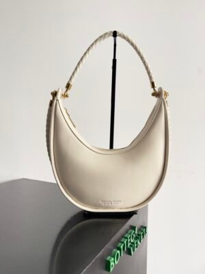 Hula Hoop Small Leather Shoulder Bag