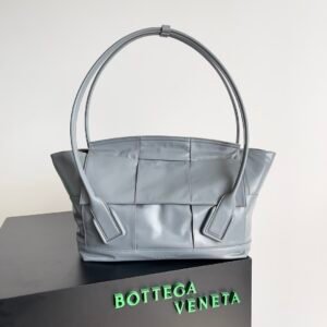 Arco Leather Handbag - Grey
