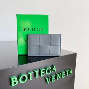 Cassette Credit Card Case in Intreccio Leather